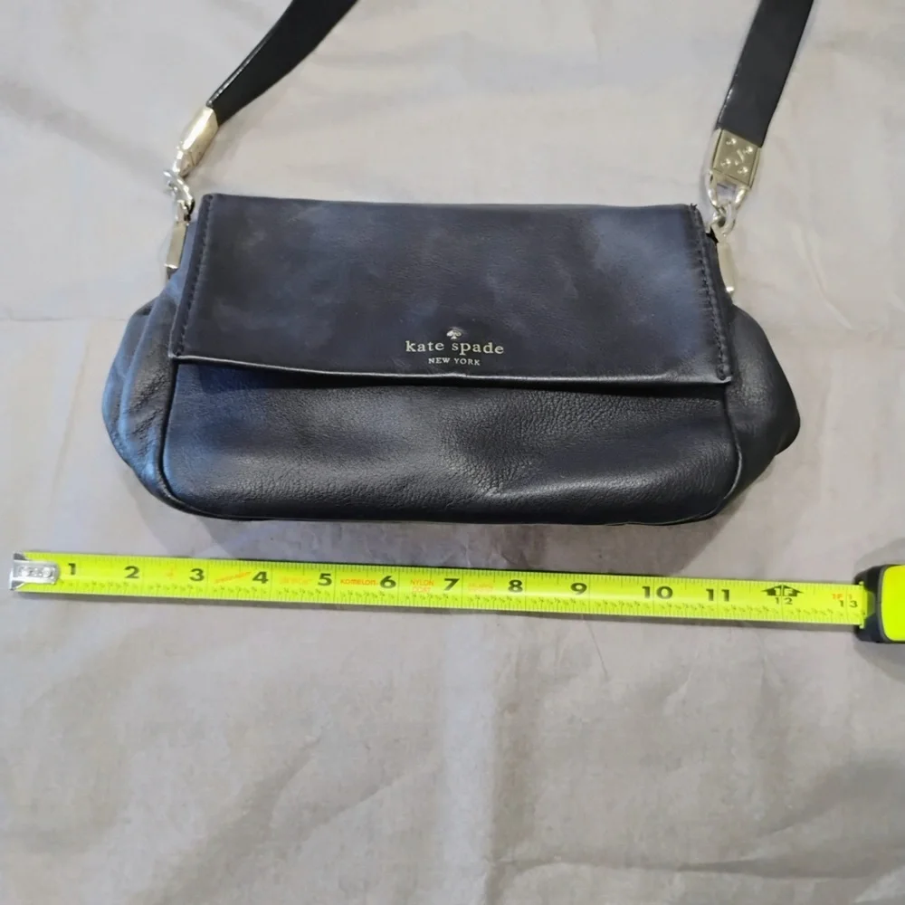 Kate Spade New York Black Leather Crossbody Shoulder Bag Designer Minimalistic